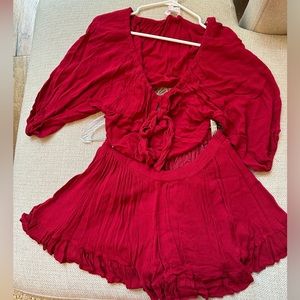 Latiste red two piece set